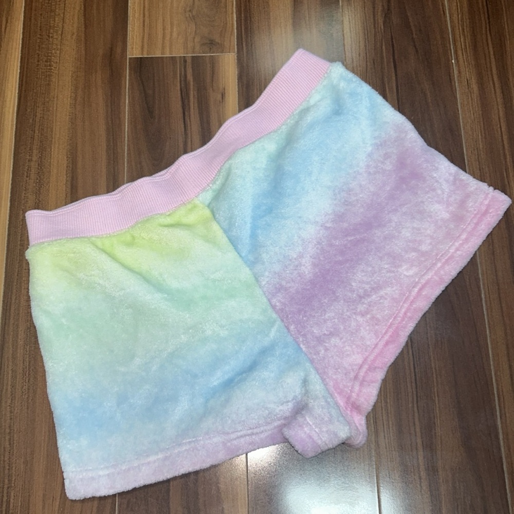 Large Victoria’s Secret PINK pastel fluffy pajama lounge shorts - Picture 2 of 4